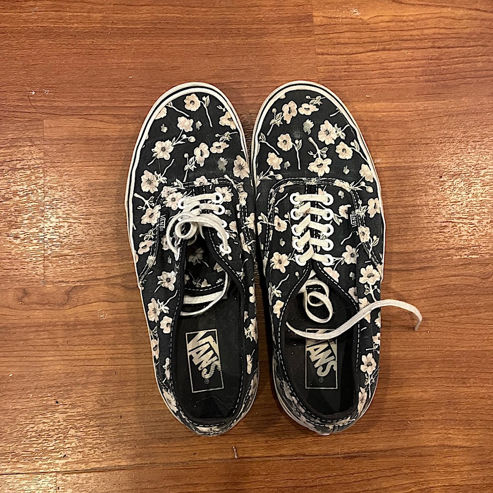 Size 11 women’s lace up black floral vans